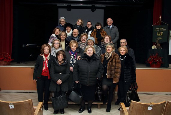 Festa degli Auguri all'insegna della musica e della solidarietà