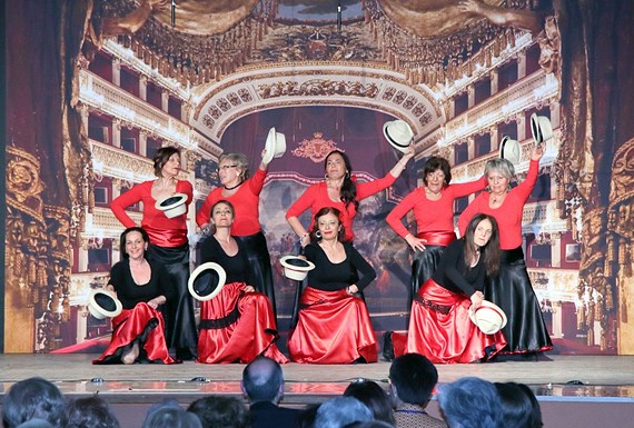 Faccio a pezzi il teatro ... Napoletano